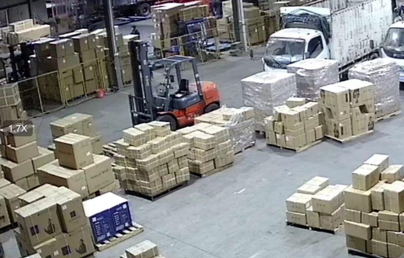 汕头到来宾物流公司-大件设备运输-自备车辆